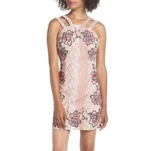 Foxiedox Georgina Applique Sheath Dress In Blush